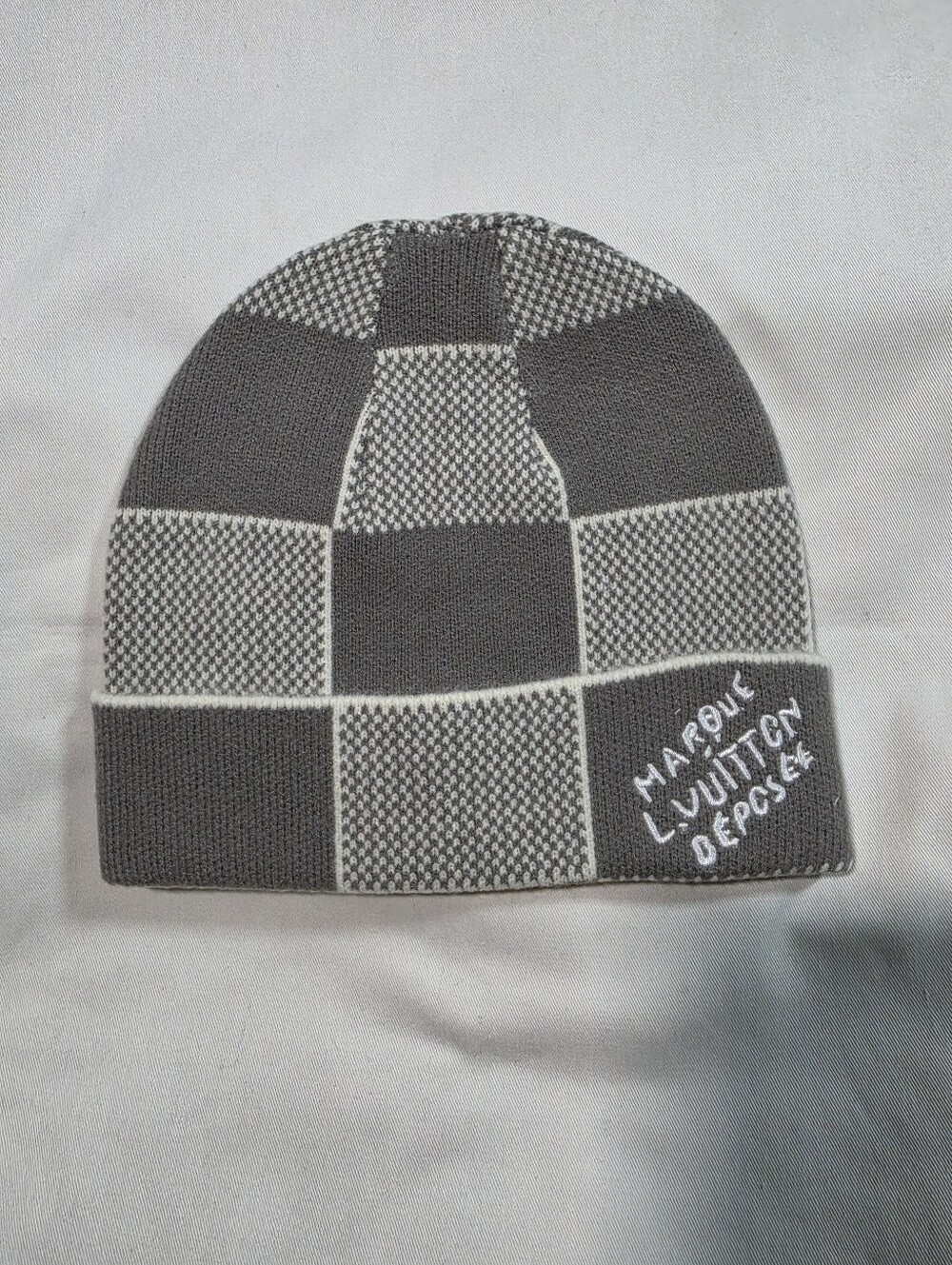 Checkerboard Knit Beanie Hat - Gray